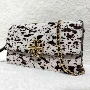 ISO COWPRINT TORY BURCH PURSE